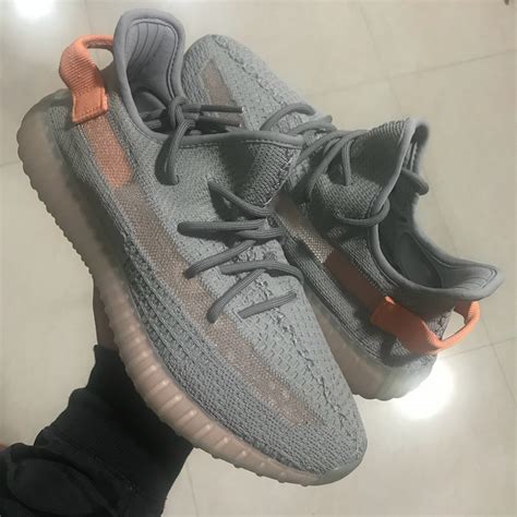 eg7491 yupoo - 阿迪达斯/Adidas Yeezy Boost 350 V2 “True Form” 阿迪  .